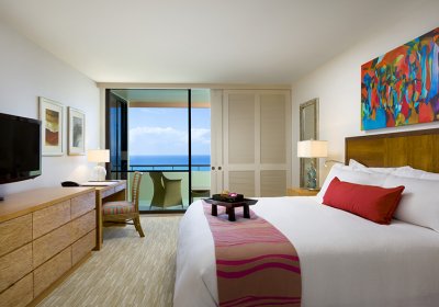 Mailani Tower Oceanfront Suite