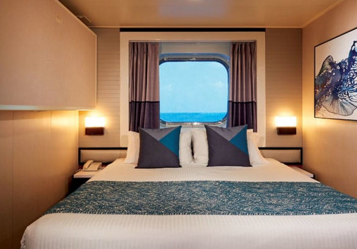 Kabina z oknem - sypialnia z podwójnym łóżkiem