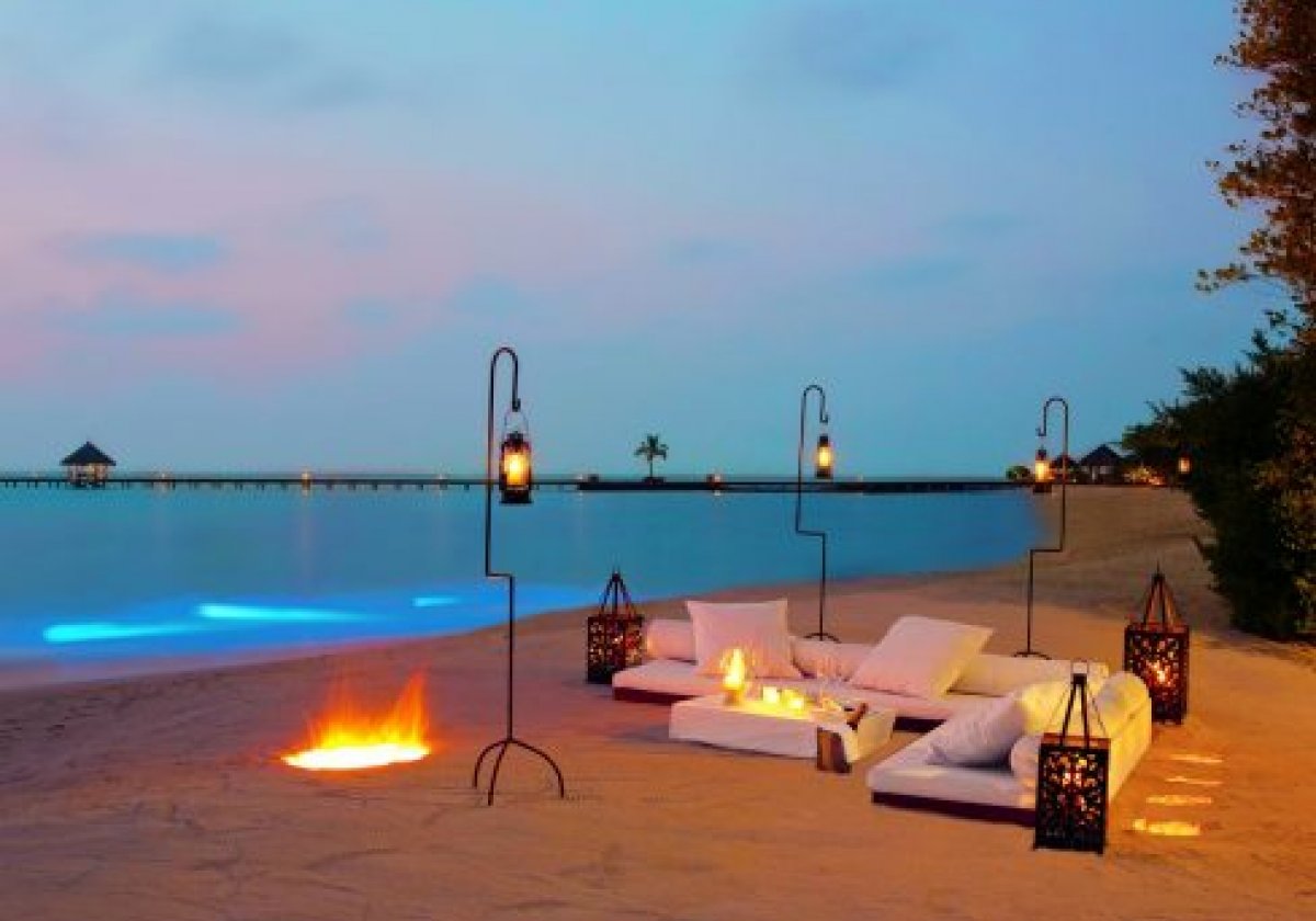 Taj Exotica Resort & Spa - prywatna kolacja na plaży