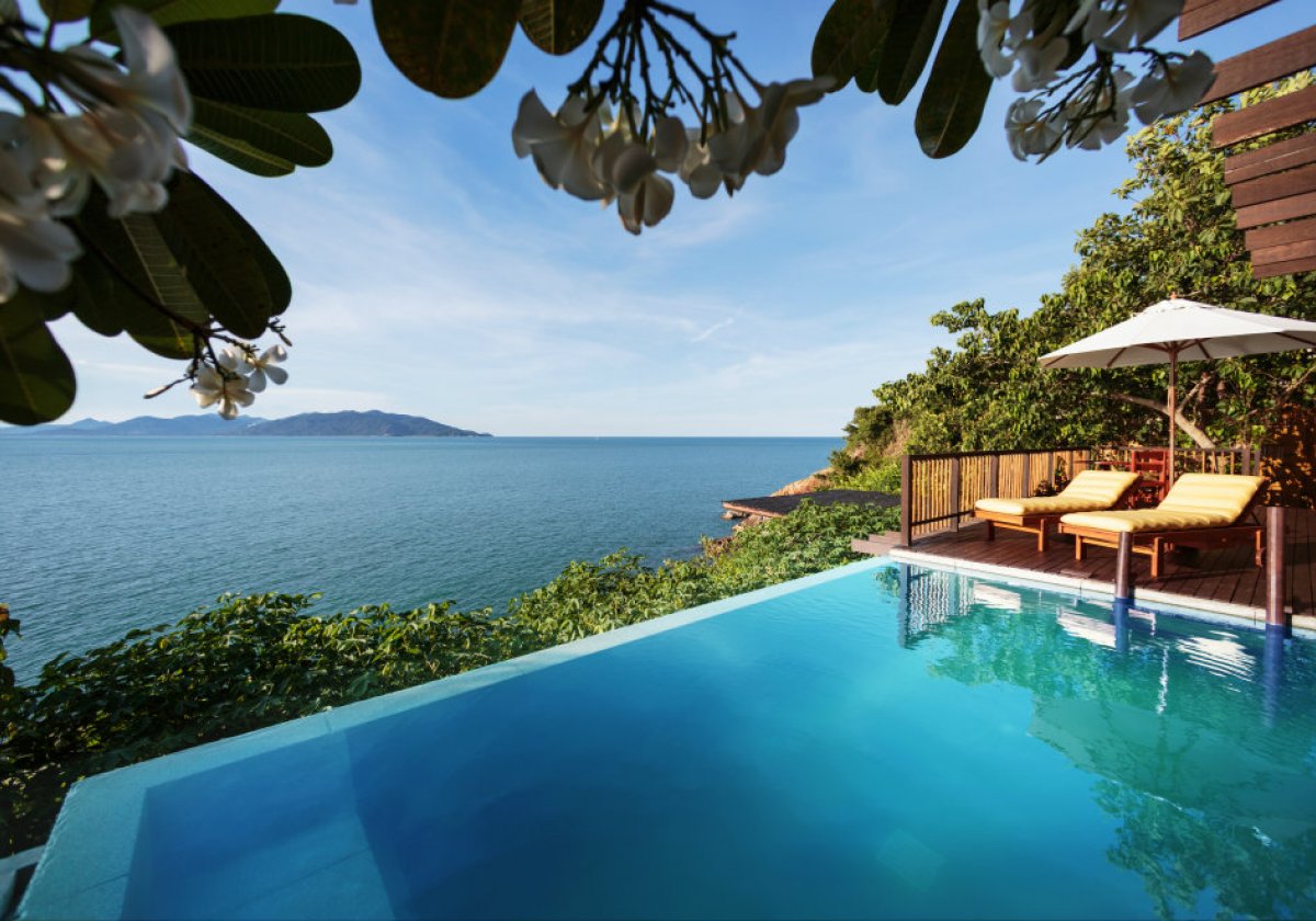 Ocean Front Pool Villa Suite