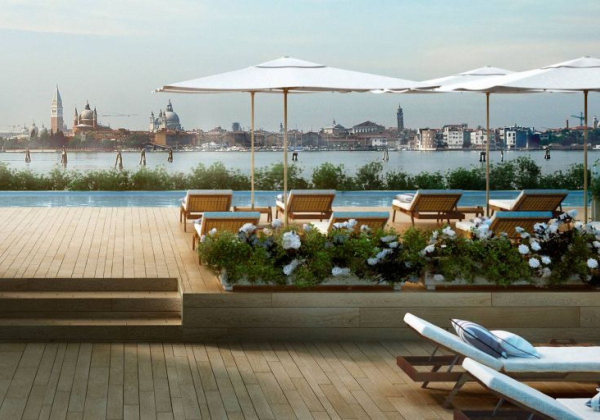 J.W. Marriott Venice Resort & SPA - basen na dachu