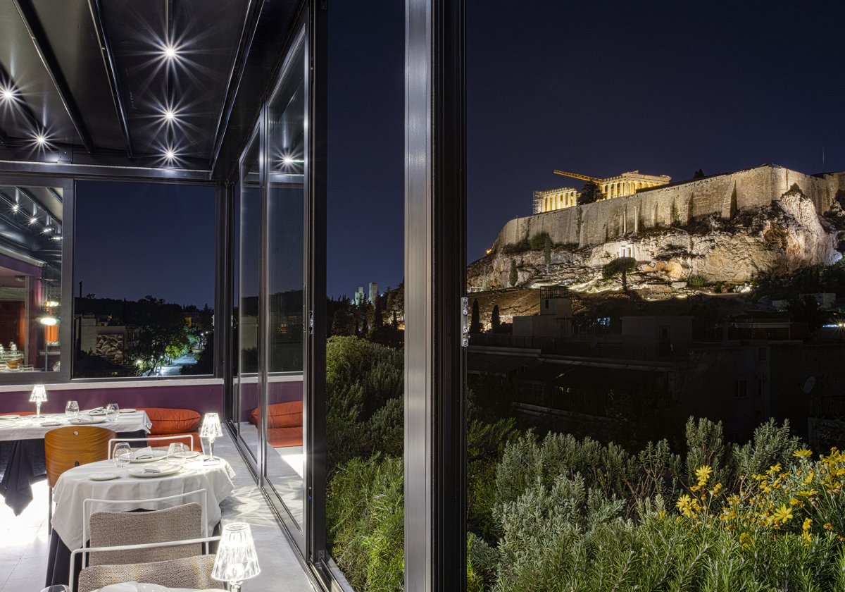 AthensWas - restauracja Sense - widok na wzgórze Akropol