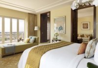 One Bedroom Ocean Club Suite - sypialnia