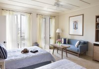Interconnecting Garden Studio Suites with Sea View - widok pokoju - dwa pojedyncze łóżka