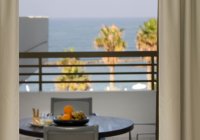 Two Bedroom Deluxe Suite - widok na morze z balkonu