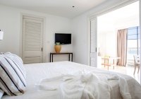 One Bedroom Deluxe Suite  - sypialnia