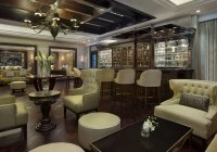 The Ritz-Carlton Dubaj - Library Bar